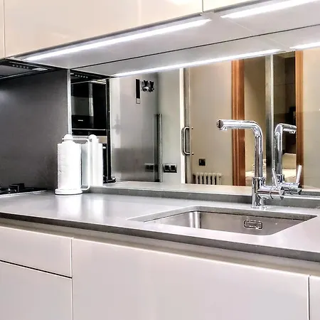 Bizflats Eixample Apartment